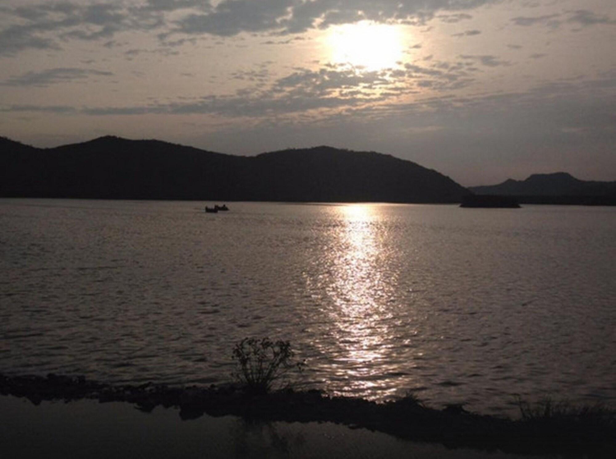 Regenta Central Jal Mahal, Divisione di Jaipur Esterno foto